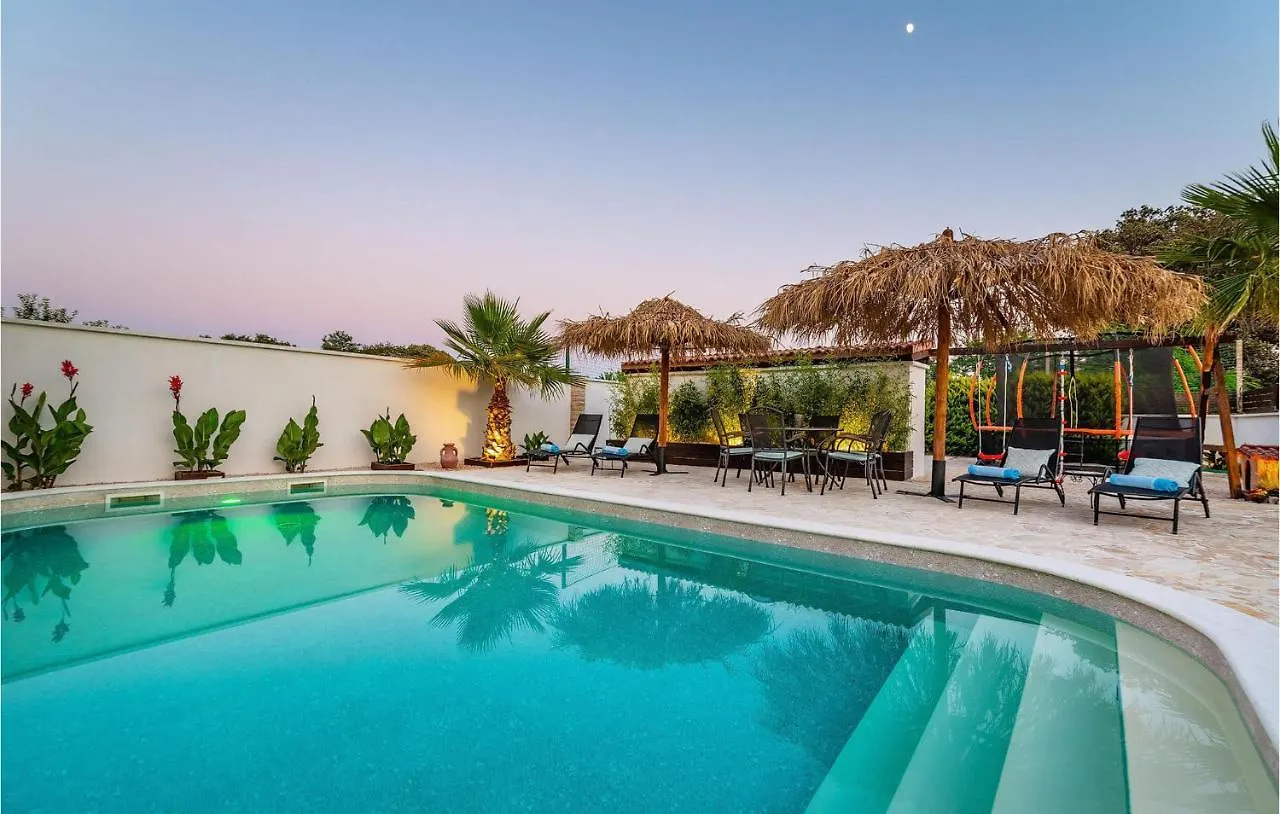 Villa Karmen زاتون بيت للعطل